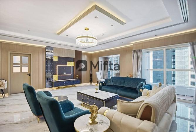 100847723 - Property Image 2