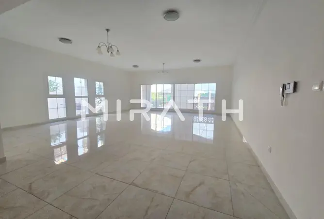 152358940 - Property Image 3