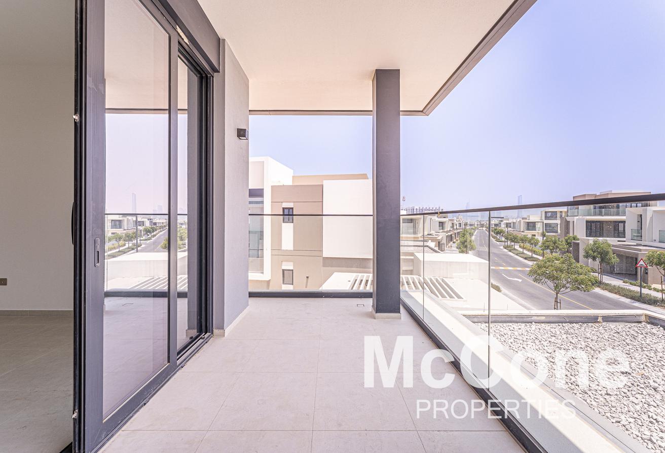 Brand New | Luxury Villa in JAV | Private Pool photo 23