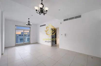 Apartment - 2 Bedrooms - 3 Bathrooms for rent in Venus Residence - District 12 - Jumeirah Village Circle - Dubai