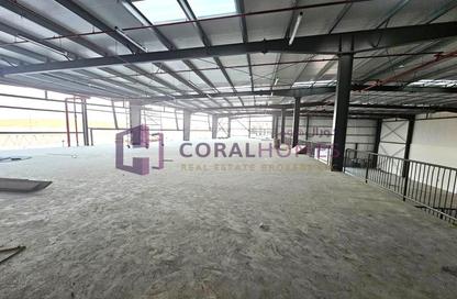 Warehouse - Studio for rent in Dubai Investment Park 1 (DIP 1) - Dubai Investment Park (DIP) - Dubai