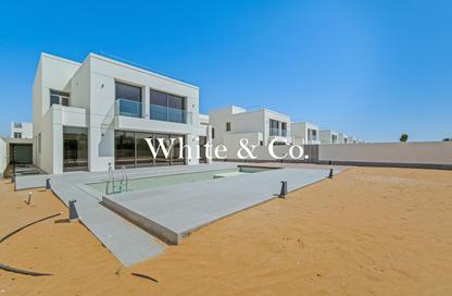 Villa - 5 Bedrooms - 6 Bathrooms for sale in Sunrise Living at Jumeirah Park - District 9 - Jumeirah Park - Dubai