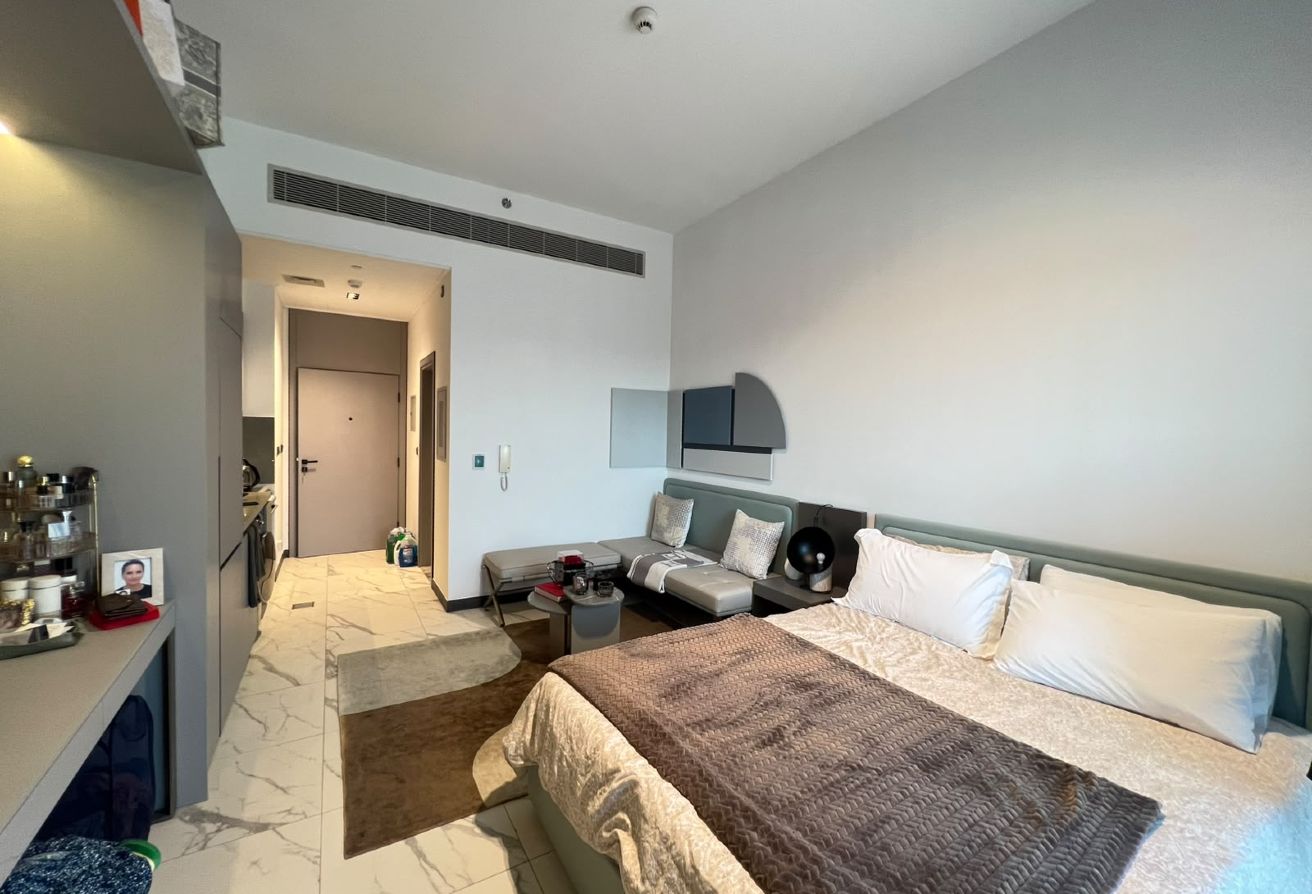High RO I Furnished |Prime Location| AED 710,000 — image 19