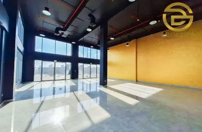 صالة عرض - استوديو - 3 حمامات للايجار في دبي إنفستمنت بارك 1 (DIP 1) - مجمع دبي للاستثمار - دبي