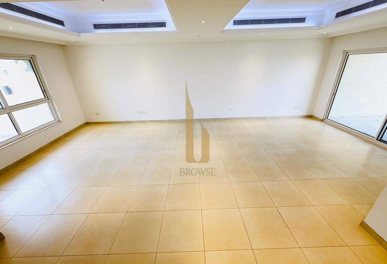 EXCELLENT QUALITY VILLA + HUGE P/GARDEN + 5BR photo 13