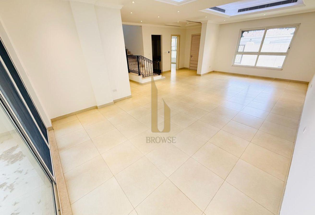 EXCELLENT QUALITY VILLA + HUGE P/GARDEN + 5BR photo 12