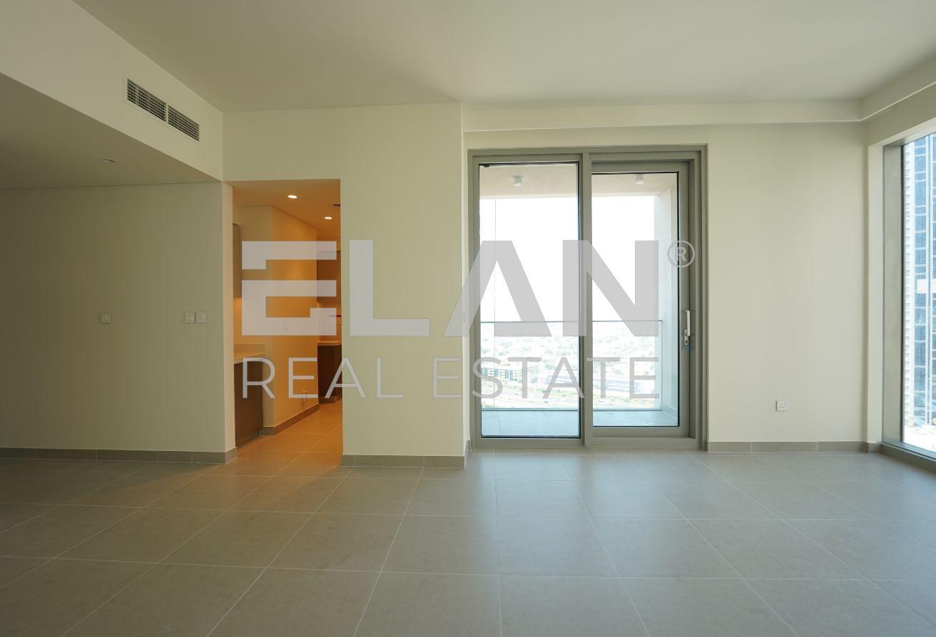 Ready to Move | Spacious | Corner Unit | Mid Floor photo 6