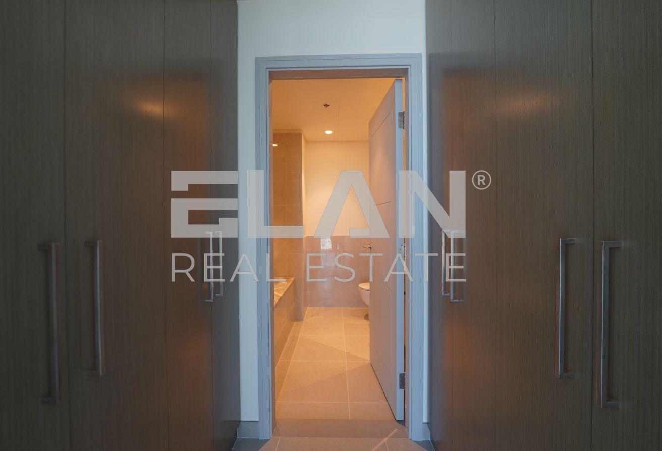 Ready to Move | Spacious | Corner Unit | Mid Floor photo 17