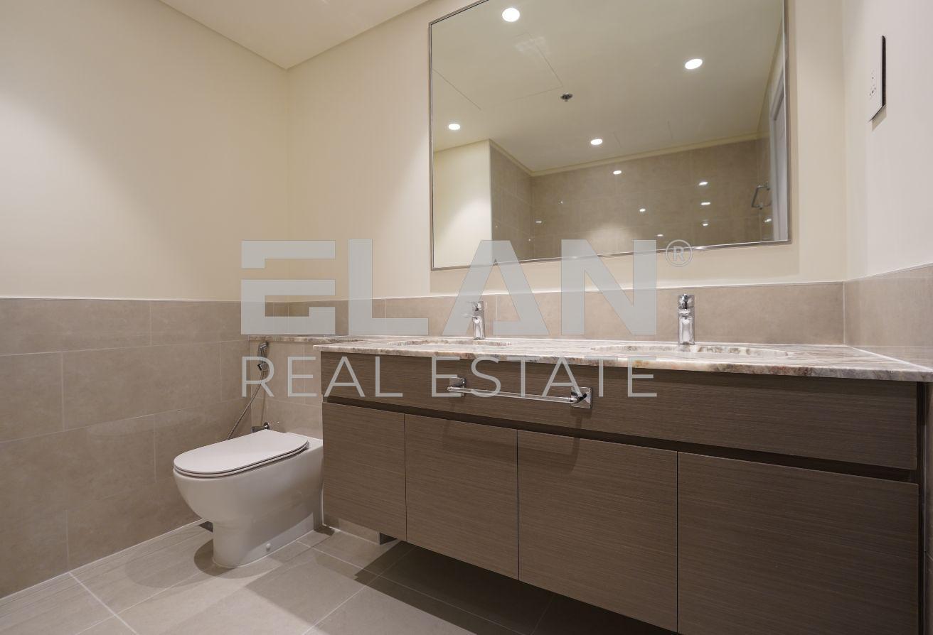 Ready to Move | Spacious | Corner Unit | Mid Floor photo 18
