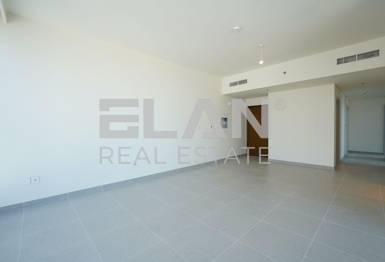 Ready to Move | Spacious | Corner Unit | Mid Floor photo 4