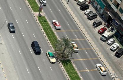 شقة - 2 غرف نوم - 2 حمامات للايجار في شارع التعاون - التعاون - الشارقة