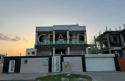 Villa - 5 Bedrooms - 7 Bathrooms for sale in Alreeman - Al Shamkha - Abu Dhabi