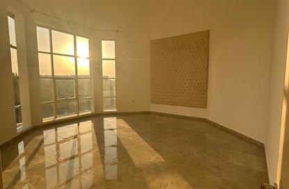 Villa - 7+ Bedrooms - 7 Bathrooms for rent in Seih Al Ghubb - Ras Al Khaimah