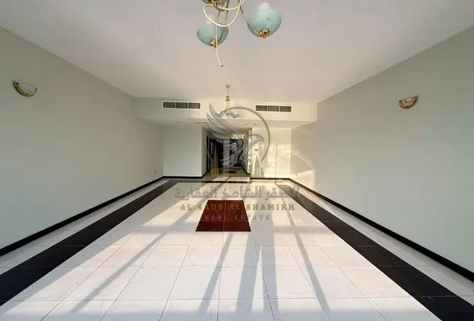 165499478 - Property Image 3