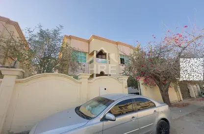 فيلا - 5 غرف نوم - 6 حمامات للايجار في 3 المويهات - المويهات - عجمان