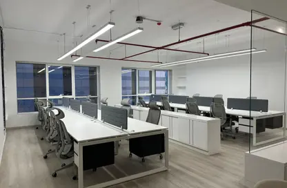 Office Space - 4 Bedrooms - 3 Bathrooms for rent in Al Khan Corniche - Al Khan - Sharjah