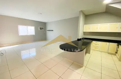 Townhouse - 2 Bedrooms - 3 Bathrooms for rent in Seih Al Uraibi - Ras Al Khaimah
