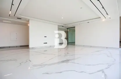 Apartment - 4 Bedrooms - 5 Bathrooms for rent in The S Tower - Dubai Internet City - Dubai