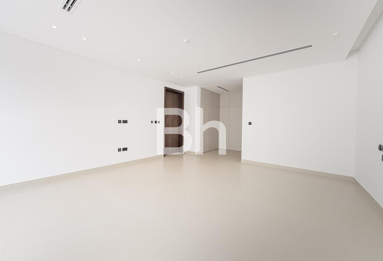 Twin Modern Villas | Full Burj Al Arab View photo 6