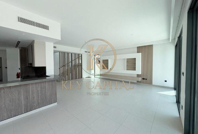 124270326 - Property Image 3