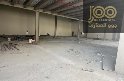 مستودع - استوديو - 1 حمام للايجار في أم الثعوب - أم القيوين