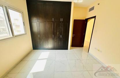Apartment - 1 Bedroom - 2 Bathrooms for rent in Muwaileh 29 Building - Muwaileh - Sharjah