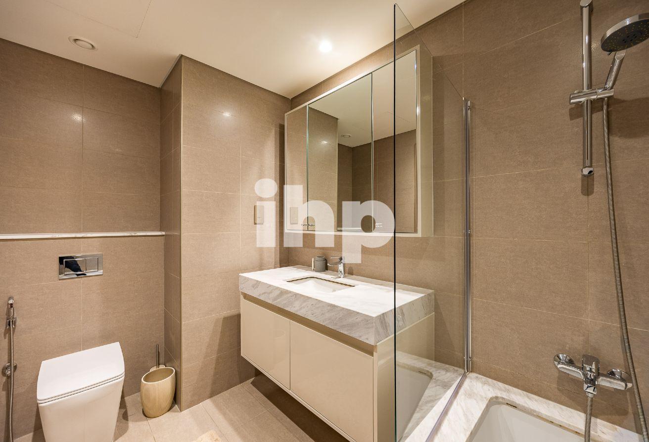 Burj & Fountain Views | Stunning 3BR | Negotiable photo 22
