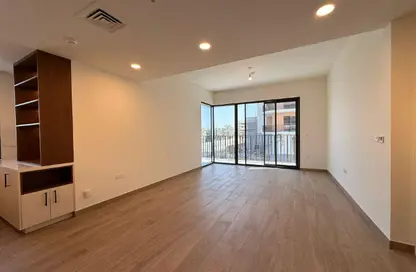 Apartment - 2 Bedrooms - 2 Bathrooms for rent in The Hamilton - Town Square - Dubai