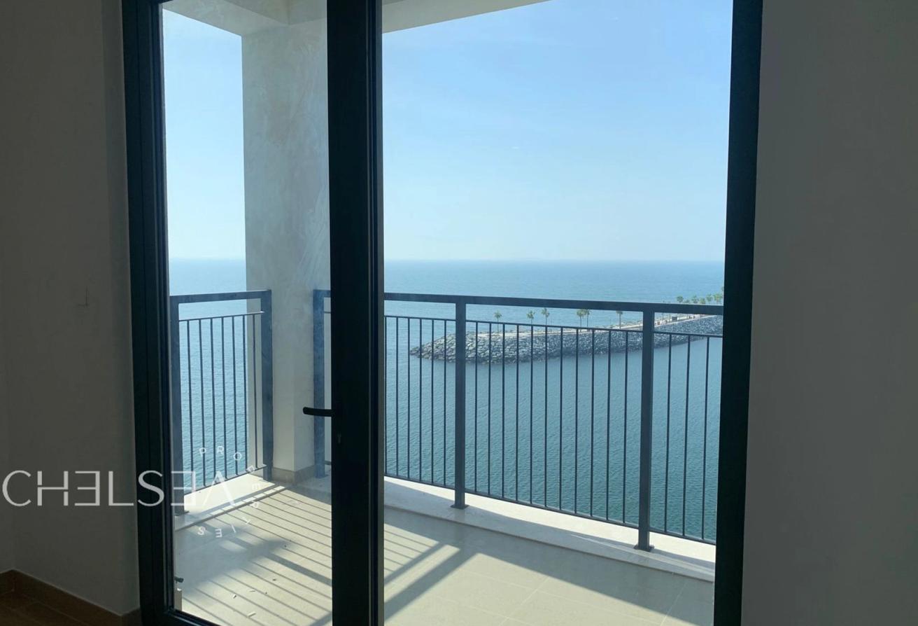 FULL SEA AND MARINA VIEWS | BRAND NEW | VACANT photo 13