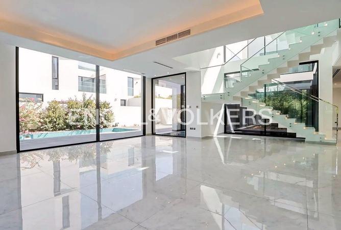 5 Bed + M | Private Pool | Best Price