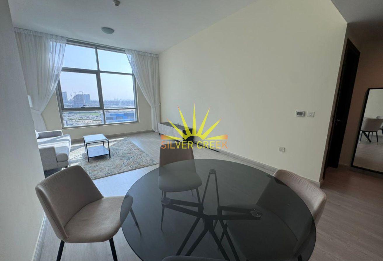 Upgraded|Bright and Furnished 1br| 1.5 bath|Vacant photo 2