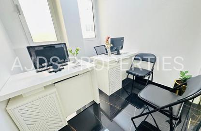 Office Space - Studio - 1 Bathroom for rent in Horizone Building - Port Saeed - Deira - Dubai