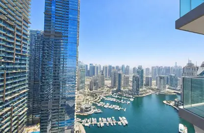 Apartment - 3 Bedrooms - 4 Bathrooms for rent in Damac Heights - Dubai Marina - Dubai