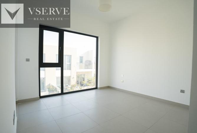 142385940 - Property Image 3