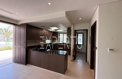 Townhouse - 3 - 3 for rent in Cordoba - Bloom Living - Zayed City (Khalifa City C) - Khalifa City - Abu Dhabi