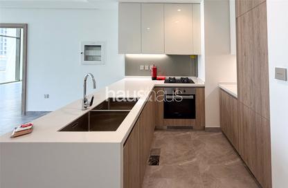 Apartment - 2 - 3 for rent in Peninsula One - Peninsula - Business Bay - Dubai