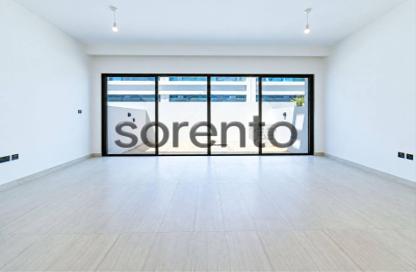 Townhouse - 4 - 3 for rent in Santorini - Damac Lagoons - Dubai