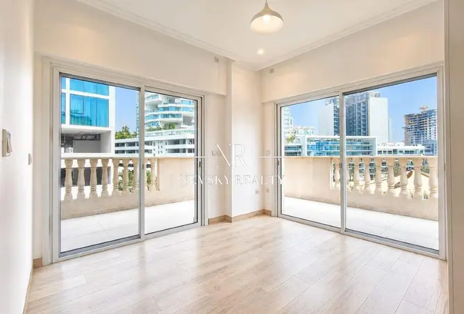 123826108 - Property Image 3