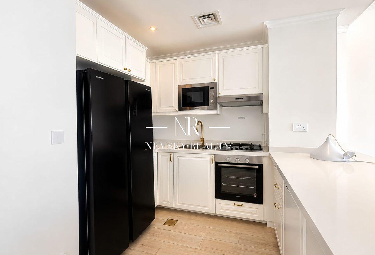 Large 2BR Apartment | Corner Unit | 3 Bathrooms photo 5