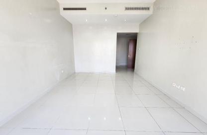 Apartment - 3 Bedrooms - 4 Bathrooms for rent in Sahara Tower 4 - Sahara Complex - Al Nahda - Sharjah