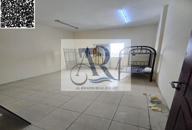 81523799 - Property Image 3