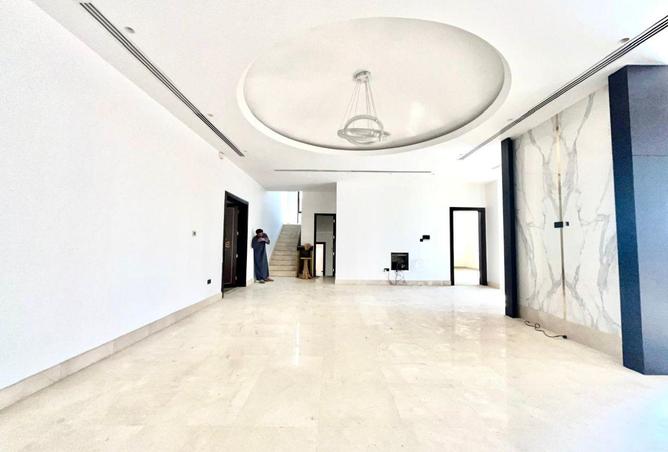 83673166 - Property Image 2