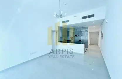 Apartment - 1 Bedroom - 2 Bathrooms for rent in Talal 2 - Jumeirah Garden City - Al Satwa - Dubai Apartment - 1 Bedroom - 2 Bathrooms for rent in Talal 2 - Jumeirah Garden City - Al Satwa - Dubai
