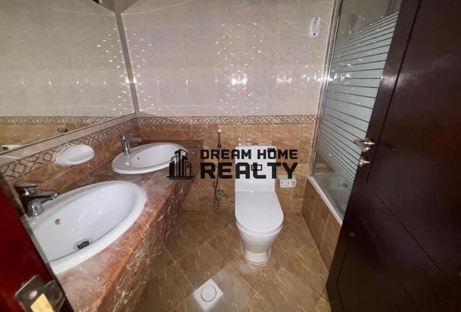 127929117 - Property Image 3