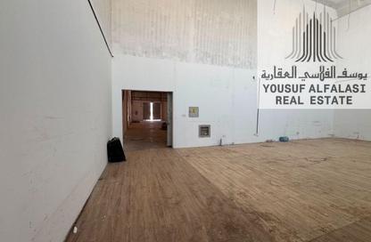 Warehouse - Studio - 1 Bathroom for rent in Umm Al Thuoob - Umm Al Quwain