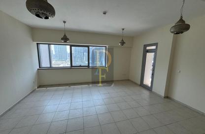 Apartment - 2 - 3 for rent in Executive Tower C - Executive Towers - Business Bay - Dubai