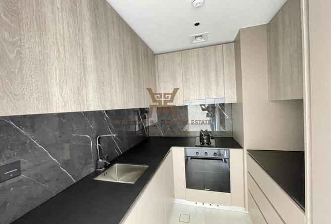 81109645 - Property Image 3