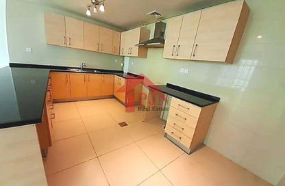 Apartment - 2 Bedrooms - 3 Bathrooms for sale in Tala Tower - Marina Square - Al Reem Island - Abu Dhabi