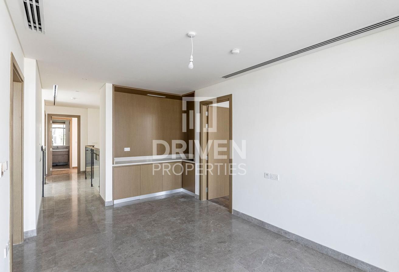 Spacious Layout | Park At Back | Villa Type A photo 8