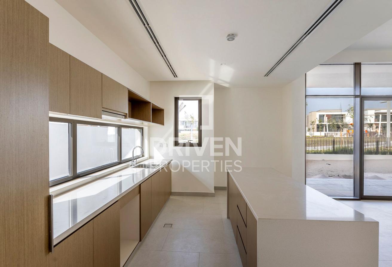 Spacious Layout | Park At Back | Villa Type A photo 17